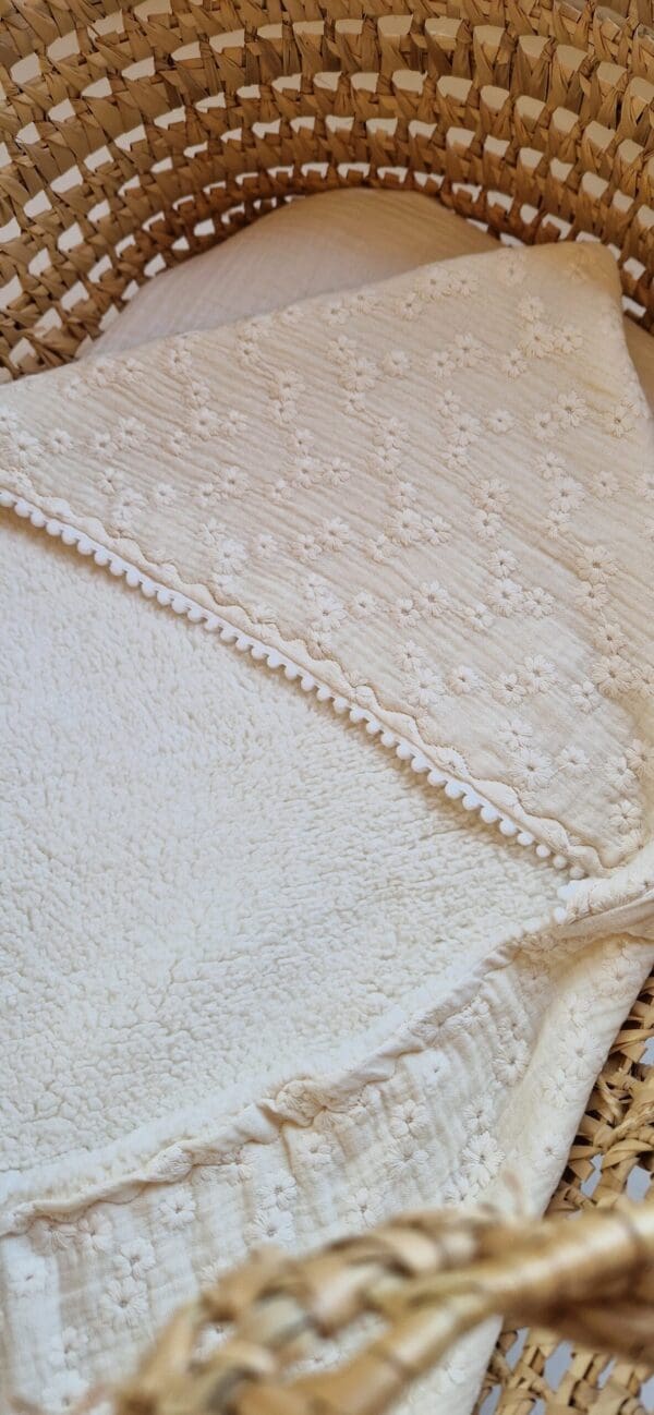 Omslagdoek broderie hydrofiel/teddy - Afbeelding 3